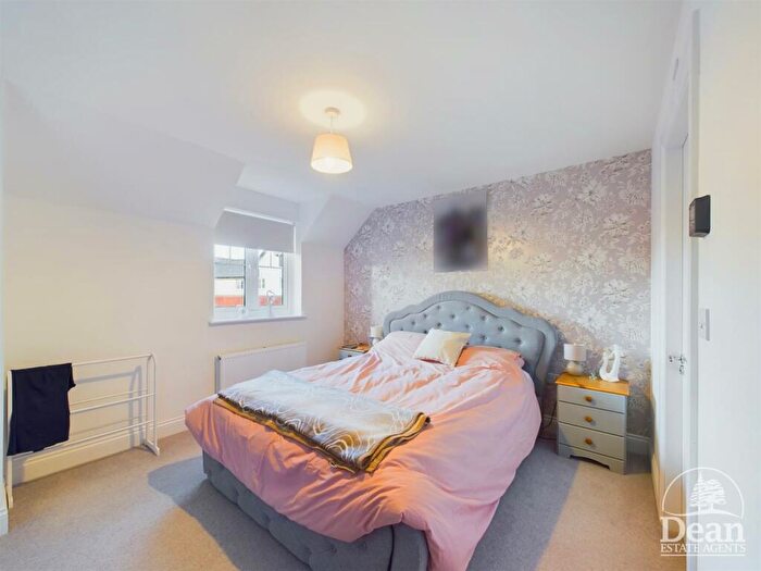 4 Bedroom Detached House For Sale In Starling Road, Ross-On-Wye, HR9