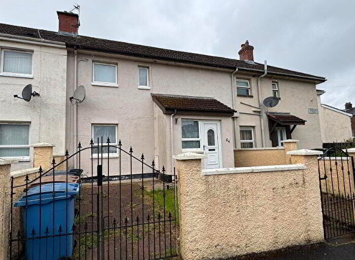 2 Bedroom Mid Terraced House For Sale In Graymount Parade, Newtownabbey, BT36