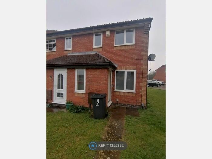2 Bedroom End Of Terrace House To Rent In Canning Road, Gloucester, GL2