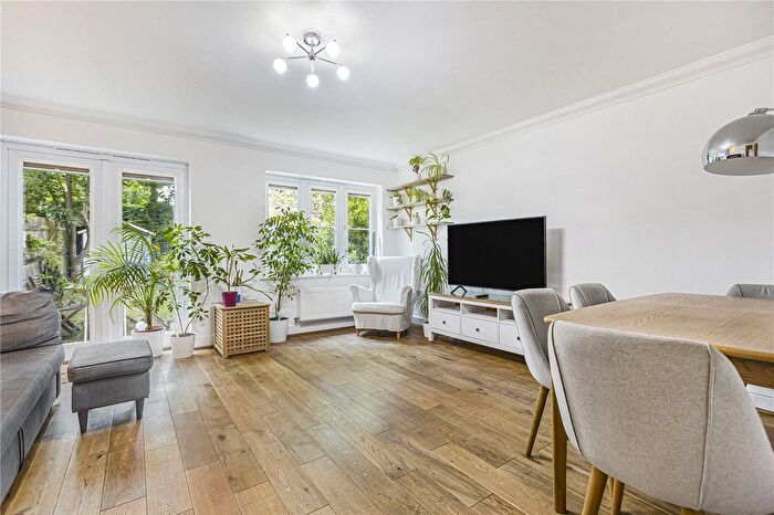 4 Bedroom Semi-Detached House To Rent In Rylands, Old Marston, OX3