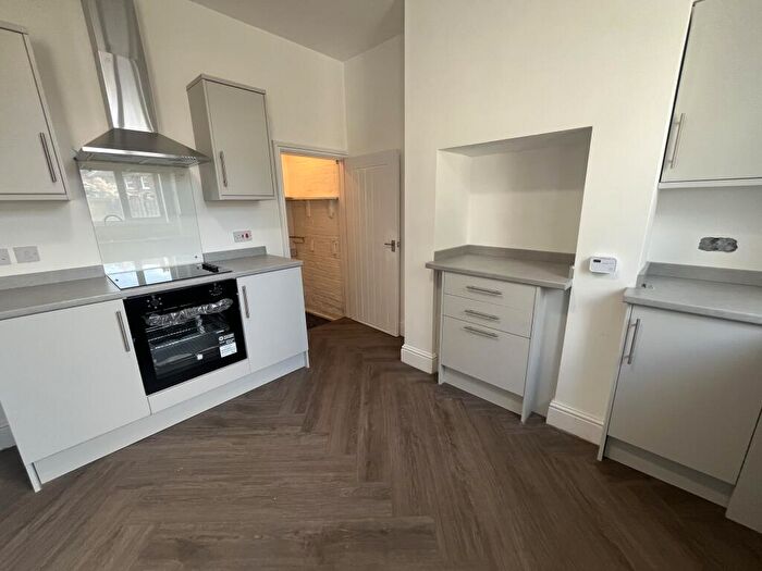 3 Bedroom House To Rent In Cobden Street, DY11