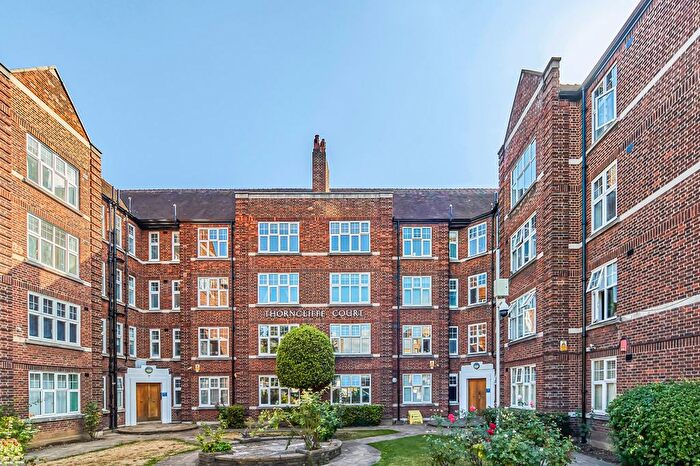 3 Bedroom Flat For Sale In Kings Avenue, Clapham, London, SW4