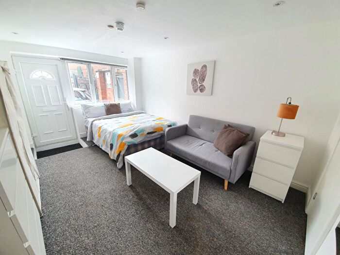 Studio To Rent In Lichfield Street, Walsall, WS1