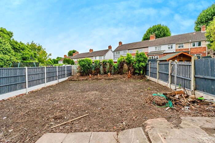 3 Bedroom End Terrace House For Sale In Churchfields Road, Wednesbury, WS10