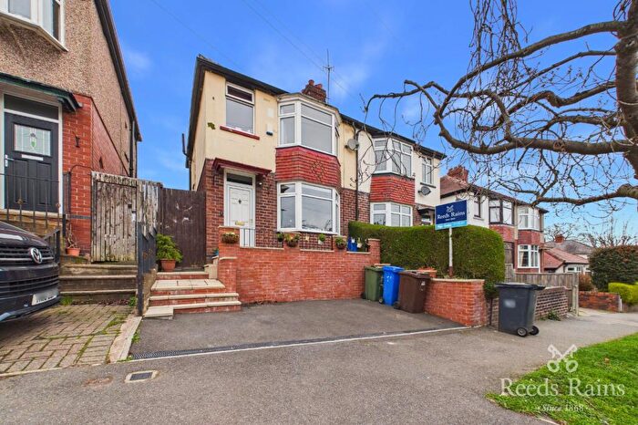 3 Bedroom Semi-Detached House For Sale In Rydalhurst Avenue, Sheffield, South Yorkshire, S6