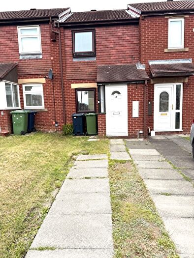 2 Bedroom Terraced House For Sale In Clavering Square, Gateshead, NE11
