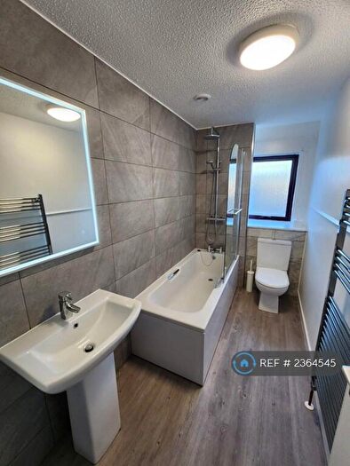 2 Bedroom Flat To Rent In Denmilne Street, Glasgow, G34