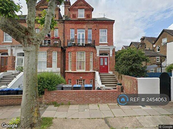 Studio To Rent In Hazelmere Road, London, NW6