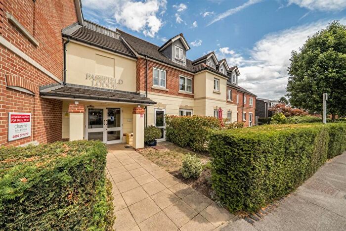 1 Bedroom Retirement Property For Sale In Passfield Lodge, Lightwater, Surrey, GU18