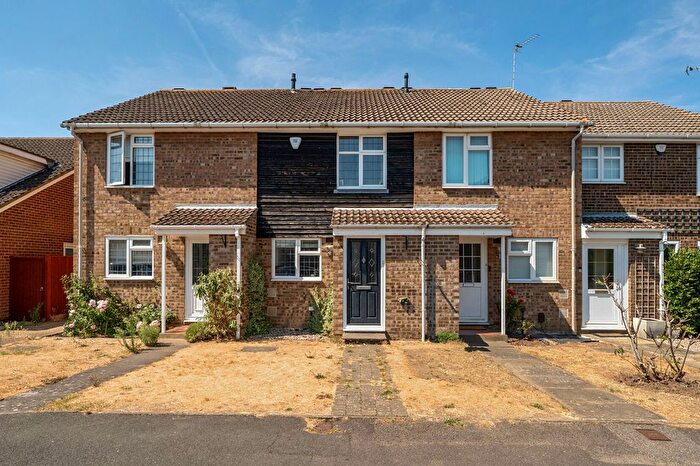 2 Bedroom Terraced House For Sale In Arkley Court, Maidenhead, SL6