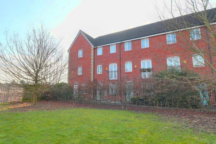 3 Bedroom Property To Rent In Felton Close, The Crossings, Stafford, ST17