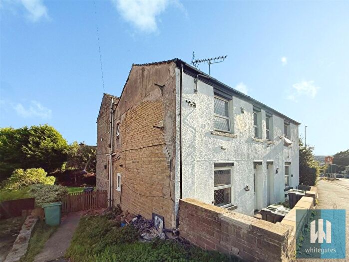 2 Bedroom Terraced House To Rent In Sheepridge Road, Deighton, Huddersfield, HD2