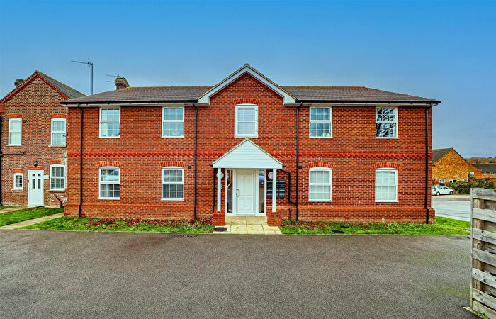 1 Bedroom Apartment For Sale In Long Chaulden, Hemel Hempstead, HP1