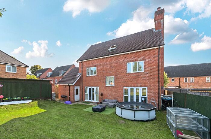 5 Bedroom Detached House For Sale In Oddstones, Pulborough, RH20