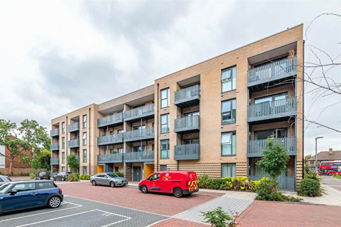 2 Bedroom Apartment To Rent In Merriam Close, London, E4