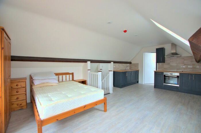 Studio To Rent In High Street, Trumpington, CB2