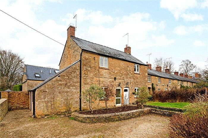 2 Bedroom End Of Terrace House To Rent In Brewery Row, Little Compton, Moreton-In-Marsh, Gloucestershire, GL56