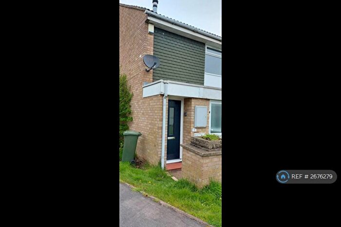 1 Bedroom Flat To Rent In Slattenham Close, Aylesbury, HP19