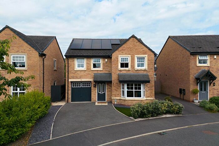 4 Bedroom Detached House For Sale In Ivy Farm Close, Longridge, Preston, PR3