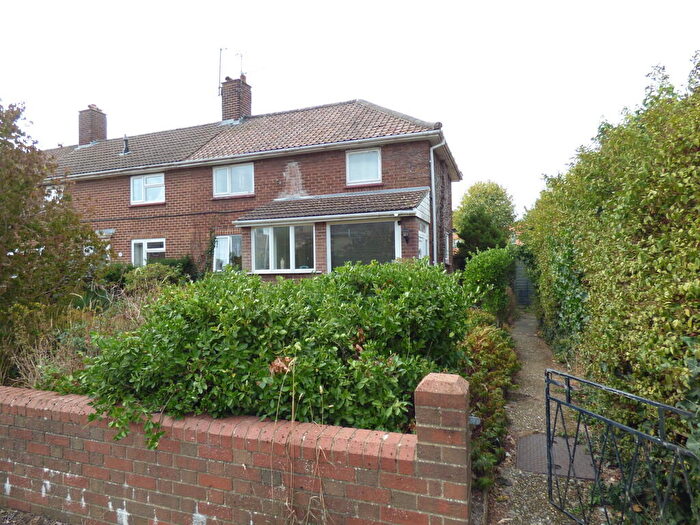3 Bedroom Semi-Detached House To Rent In Notley Road, Lowestoft, NR33