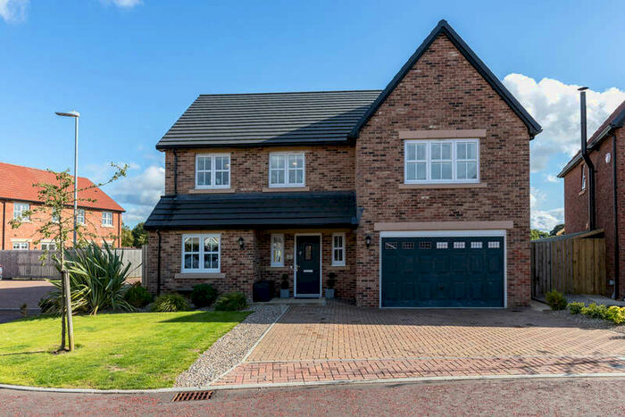5 Bedroom Detached House For Sale In Sedgefield, TS21