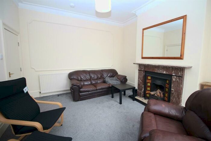 5 Bedroom Terraced House To Rent In Queens Road, Jesmond, Newcastle Upon Tyne, NE2