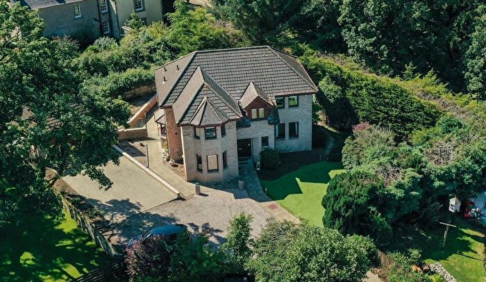 5 Bedroom Detached House For Sale In Addison Gardens, Douglas, ML11