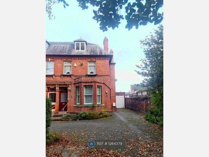 3 Bedroom Semi-Detached House To Rent In Loughborough Road, Leicester LE4