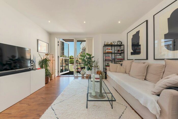 1 Bedroom Apartment To Rent In Citrine Apartments, New Gun Wharf, London, E3