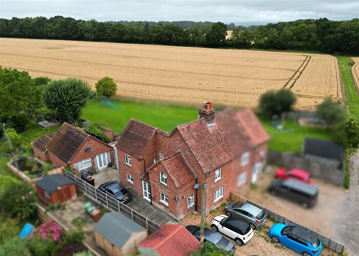 4 Bedroom Cottage For Sale In Abbotts Ann Down, Andover, SP11