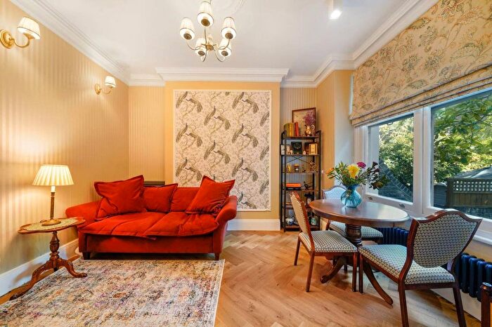 1 Bedroom Flat To Rent In Avonmore Gardens, Olympia, London, W14