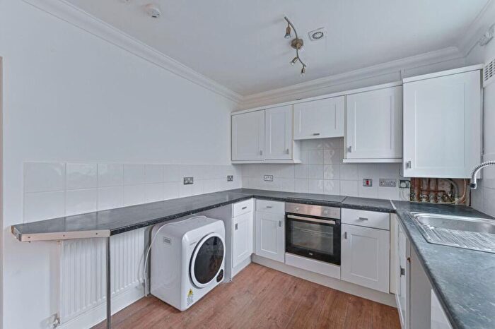 1 Bedroom Flat For Sale In Cresswell Road, London, SE25