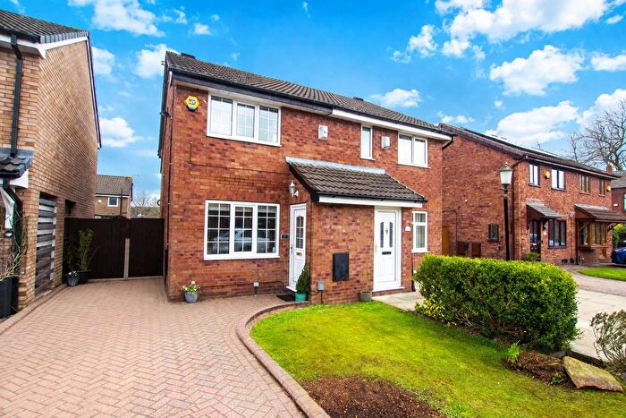 2 Bedroom Semi Detached House For Sale In Harrowby Fold, Farnworth, Bolton, BL4