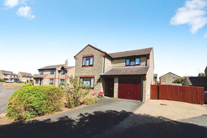 4 Bedroom Detached House For Sale In Reeds, Cricklade, SN6
