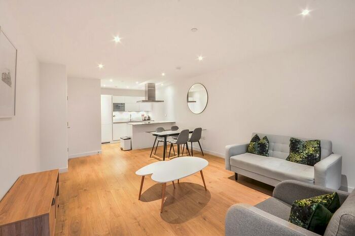 1 Bedroom Flat To Rent In Forrester Way, London, E15