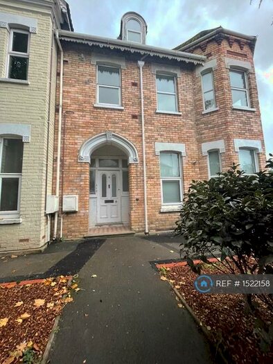 1 Bedroom Flat To Rent In Longfleet Road, Poole, BH15