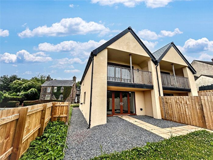 2 Bedroom Semi-Detached House For Sale In East Anstey, Tiverton, Devon, EX16