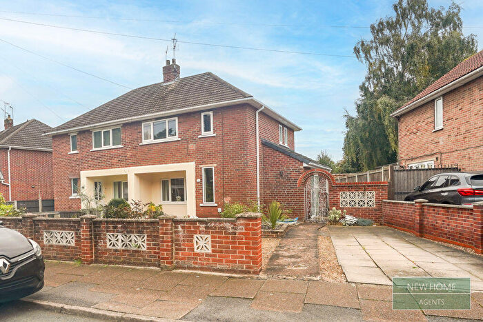 2 Bedroom Semi Detached House For Sale In Elmham Road, Doncaster, DN4