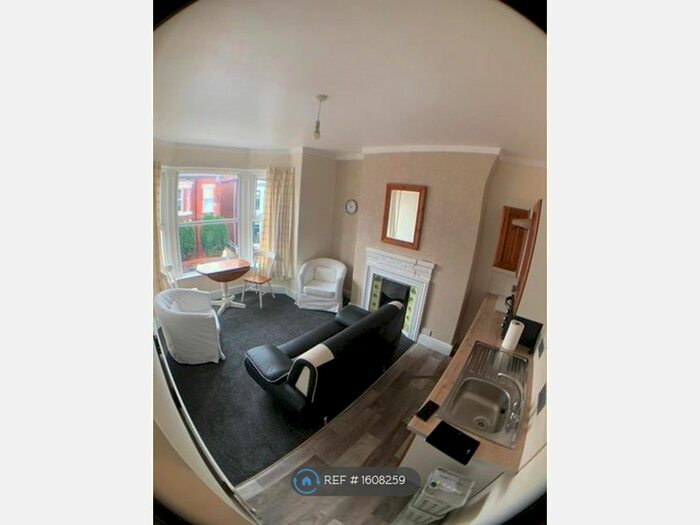 2 Bedroom Flat To Rent In Alton Road, Liverpool, L6