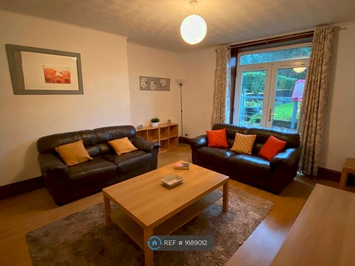 3 Bedroom Flat To Rent In King Street, Aberdeen, AB24