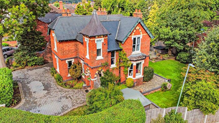 4 Bedroom Detached House For Sale In Pargeter Street, Stourbridge, DY8