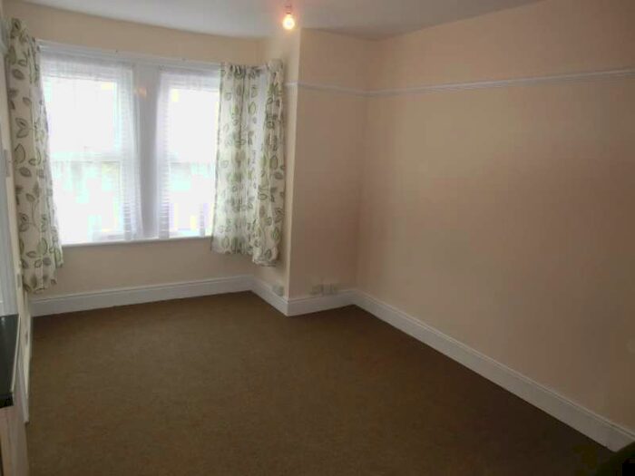 1 Bedroom Apartment To Rent In Winchester Road Shirley Southampton, SO16