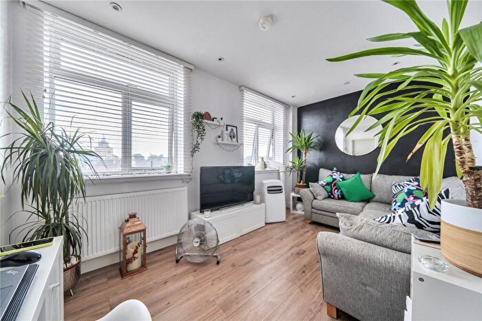 1 Bedroom Apartment For Sale In Buckingham Street, Aylesbury, HP20