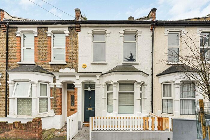 2 Bedroom Terraced House To Rent In Skeltons Lane, Leyton, London, E10