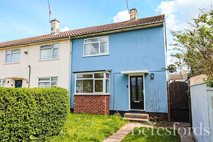 2 Bedroom End Of Terrace House For Sale In Milburn Crescent, Chelmsford, CM1