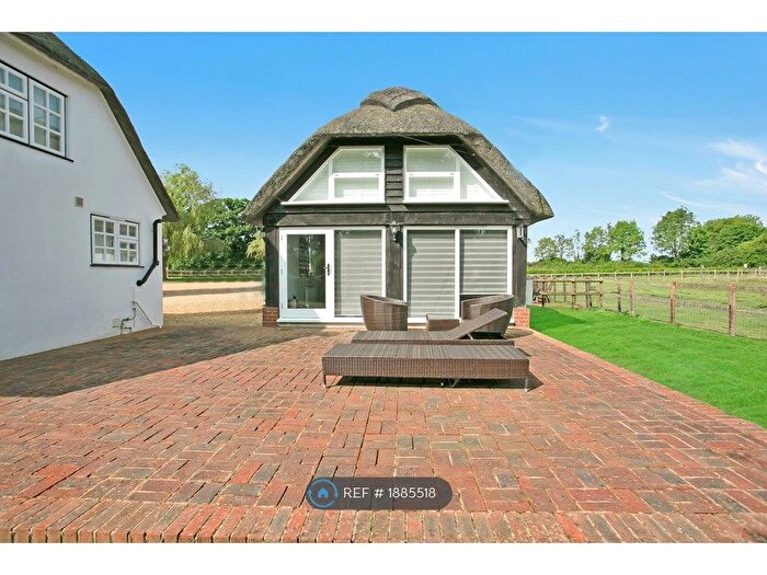 1 Bedroom Semi-Detached House To Rent In Wimborne, Dorset, BH21