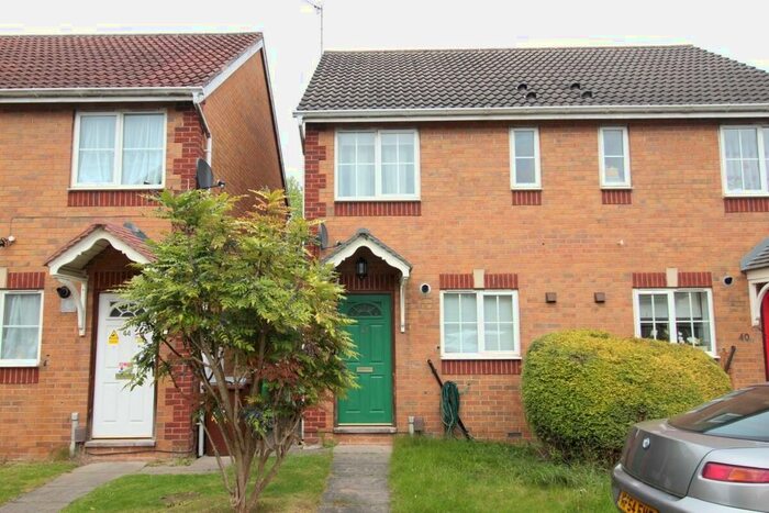 2 Bedroom Semi-Detached House To Rent In Bullfinch Road, Nottingham, NG6