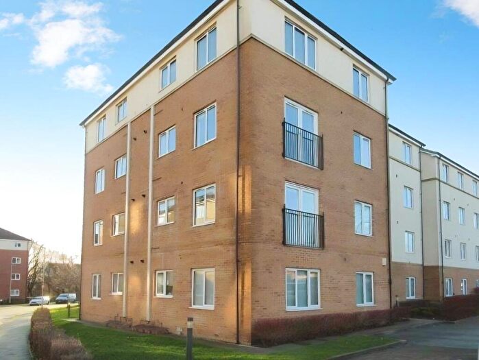 1 Bedroom Flat To Rent In Cedar Drive, Seacroft, Leeds, LS14