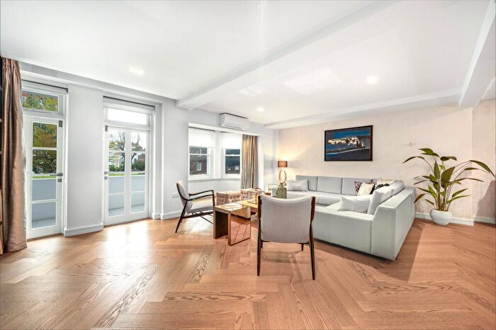 3 Bedroom Apartment To Rent In Neville Court, Abbey Road, St John's Wood, London, NW8