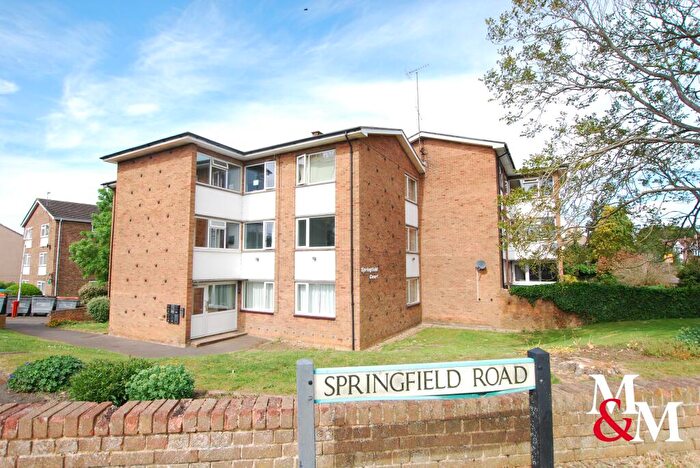 2 Bedroom Flat To Rent In Springfield Road, LU7